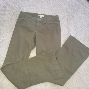 Banana Republic army green wide leg stretch jeans (Size 0)